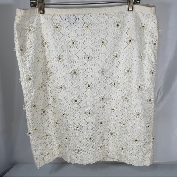 Talbots Dresses & Skirts - Talbots cream eyelet Skirt